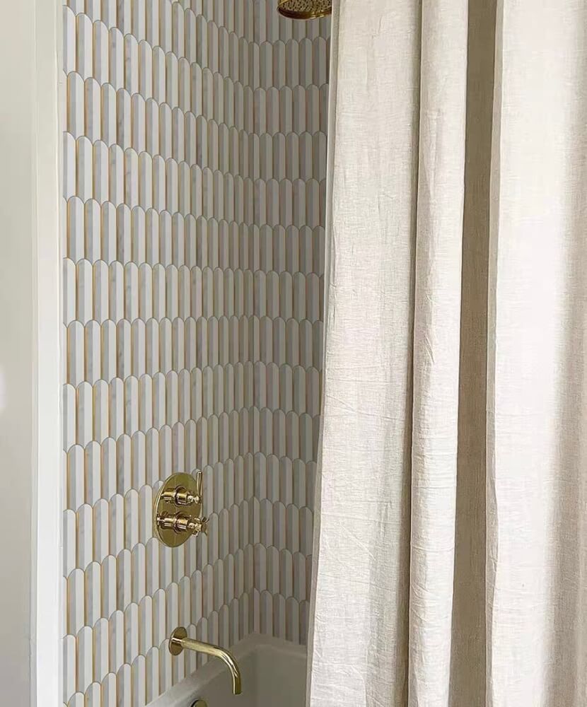 โมเสคหินอ่อน TIMELESS TILES รุ่น ROYAL FEATHER 23.5X28.5 ซม. สีเทาขาว_3